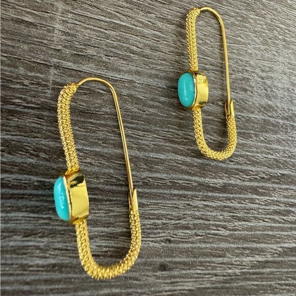 Vintage style hoop earring N509 - Picture 4 of 5